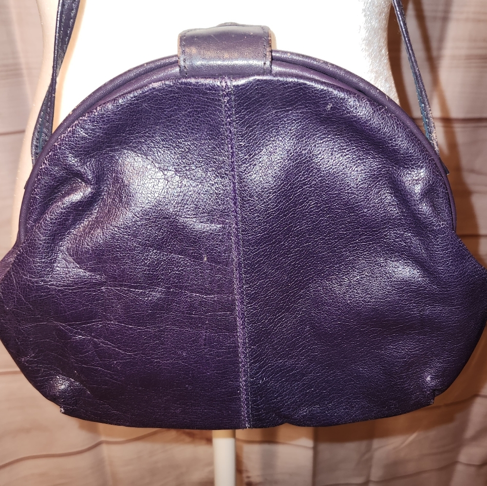 Vintage Leather Bag Cute!